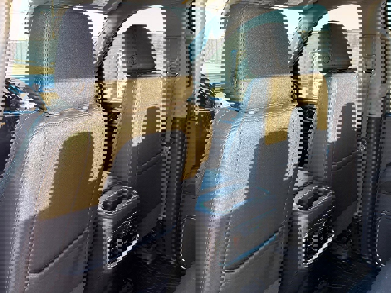 Used 2024 Chevrolet Silverado 3500 LTZ w/ LTZ Plus Package image 43