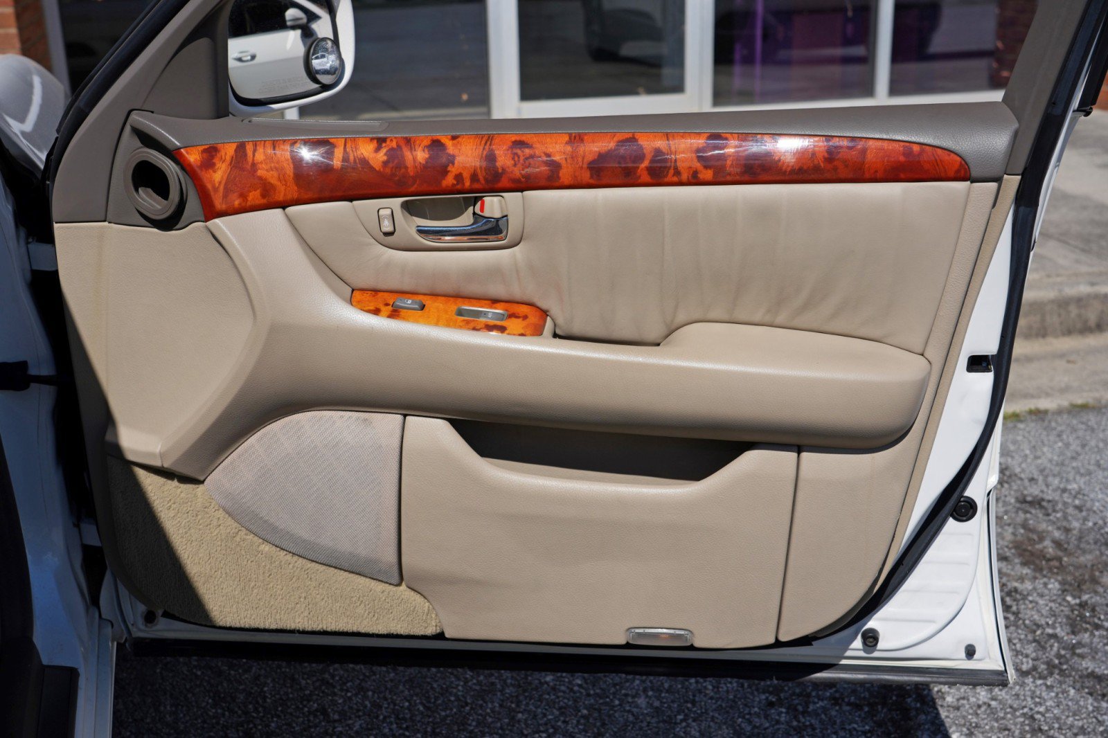 Used 2002 Lexus LS 430 w/ Navigation/Mark Levinson Pkg RWD image 40