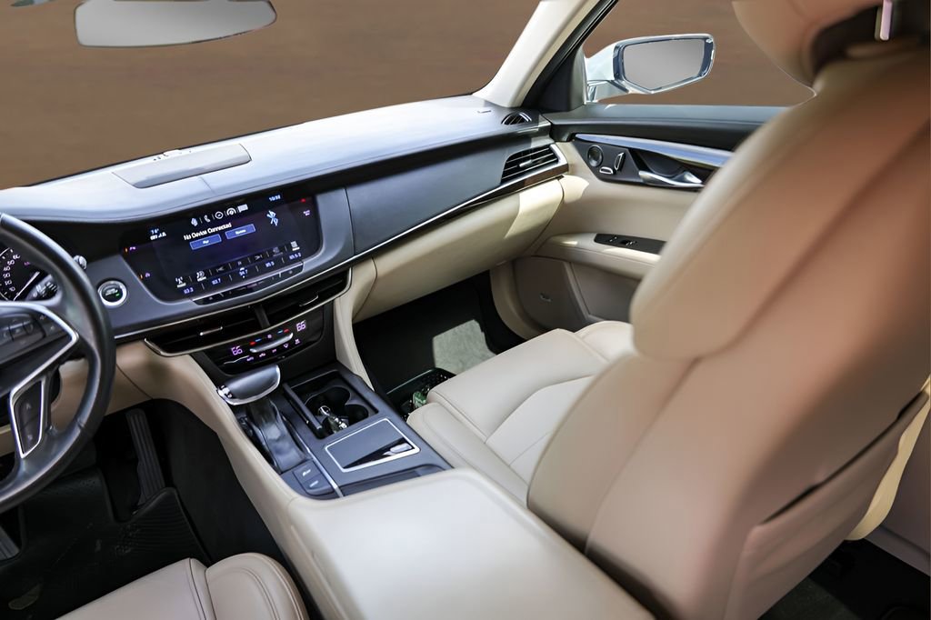Used 2018 Cadillac CT6 2.0T RWD image 28