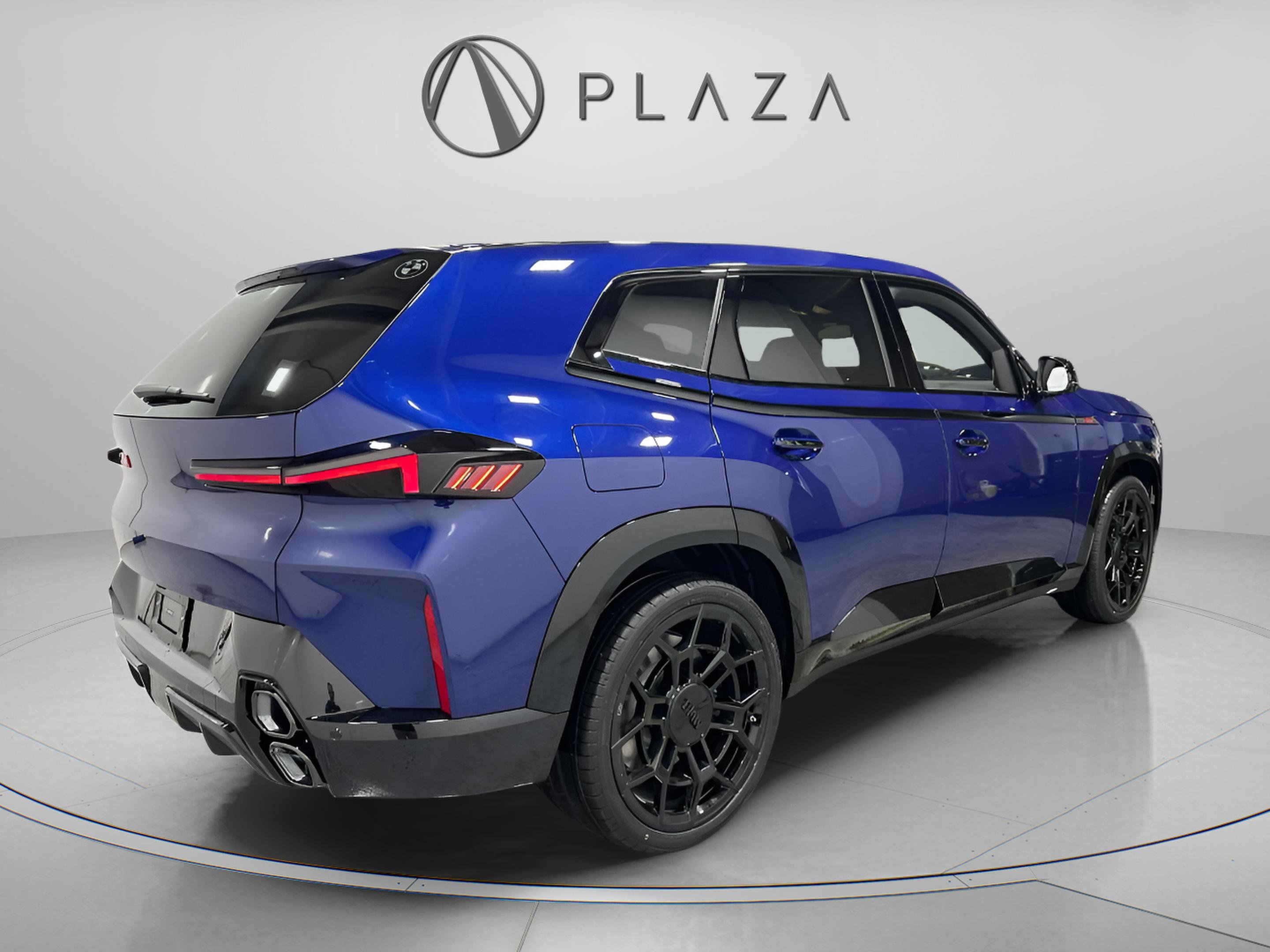 New 2026 BMW XM Label Red image 6