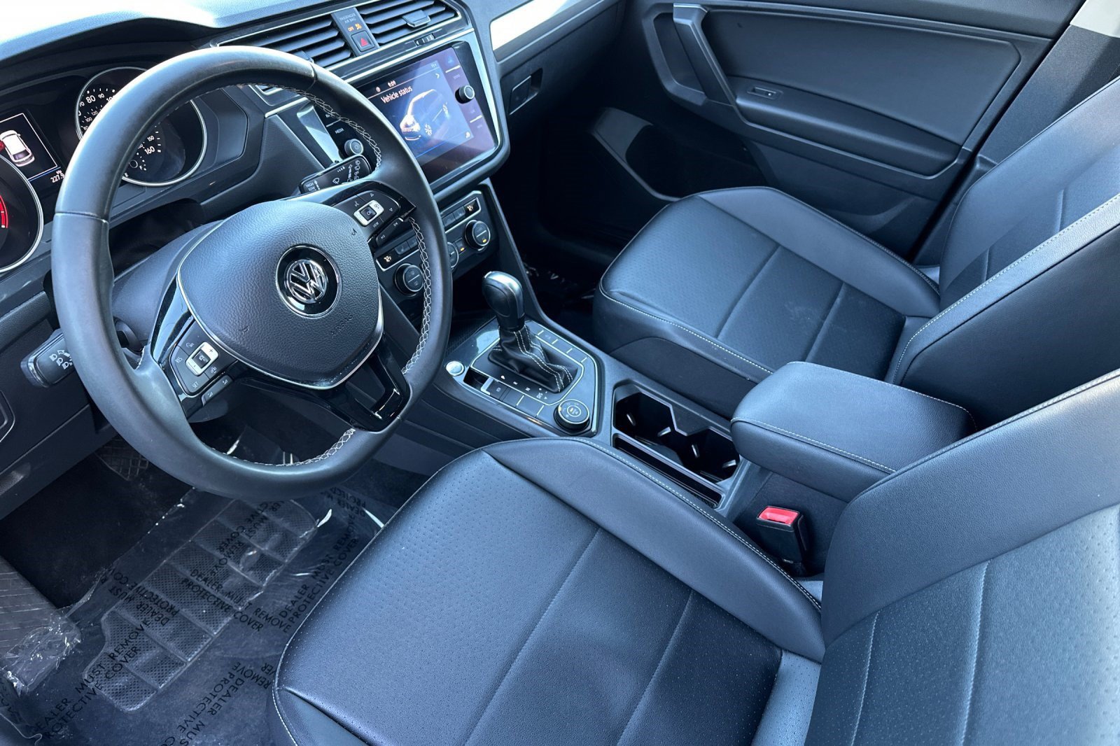 Used 2021 Volkswagen Tiguan SE AWD/4WD image 4