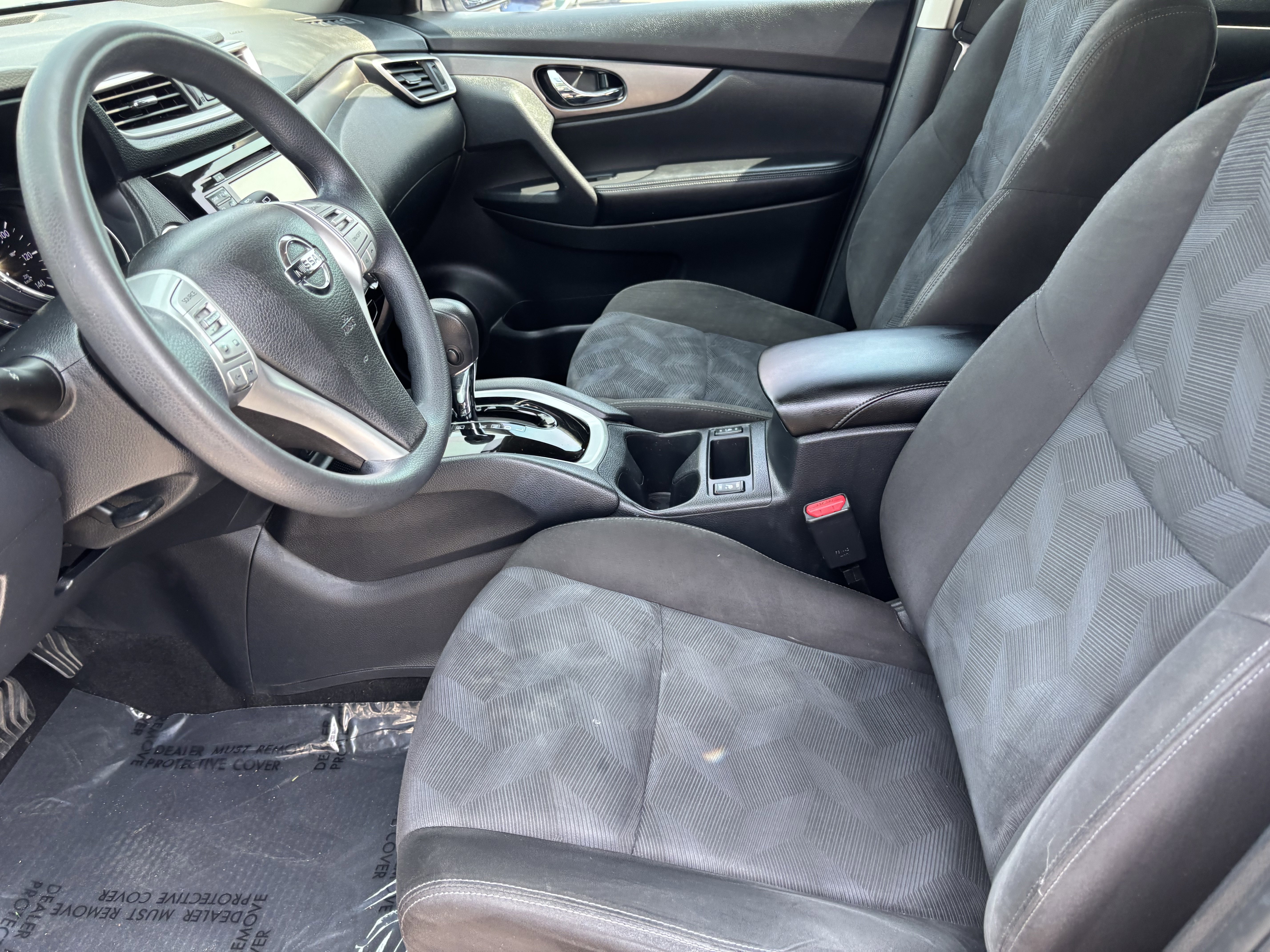 Used 2015 Nissan Rogue SV w/ SV Premium Package image 17