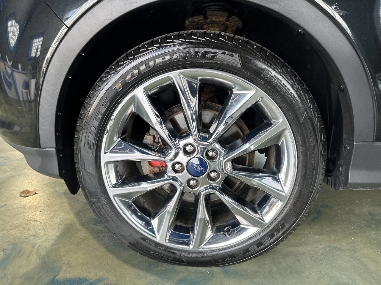 Used 2015 Ford Escape SE w/ SE Chrome Package image 30