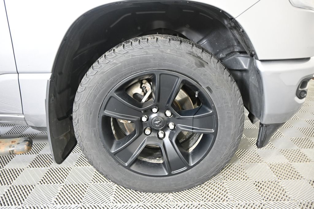 Used 2021 RAM 1500 Big Horn image 12