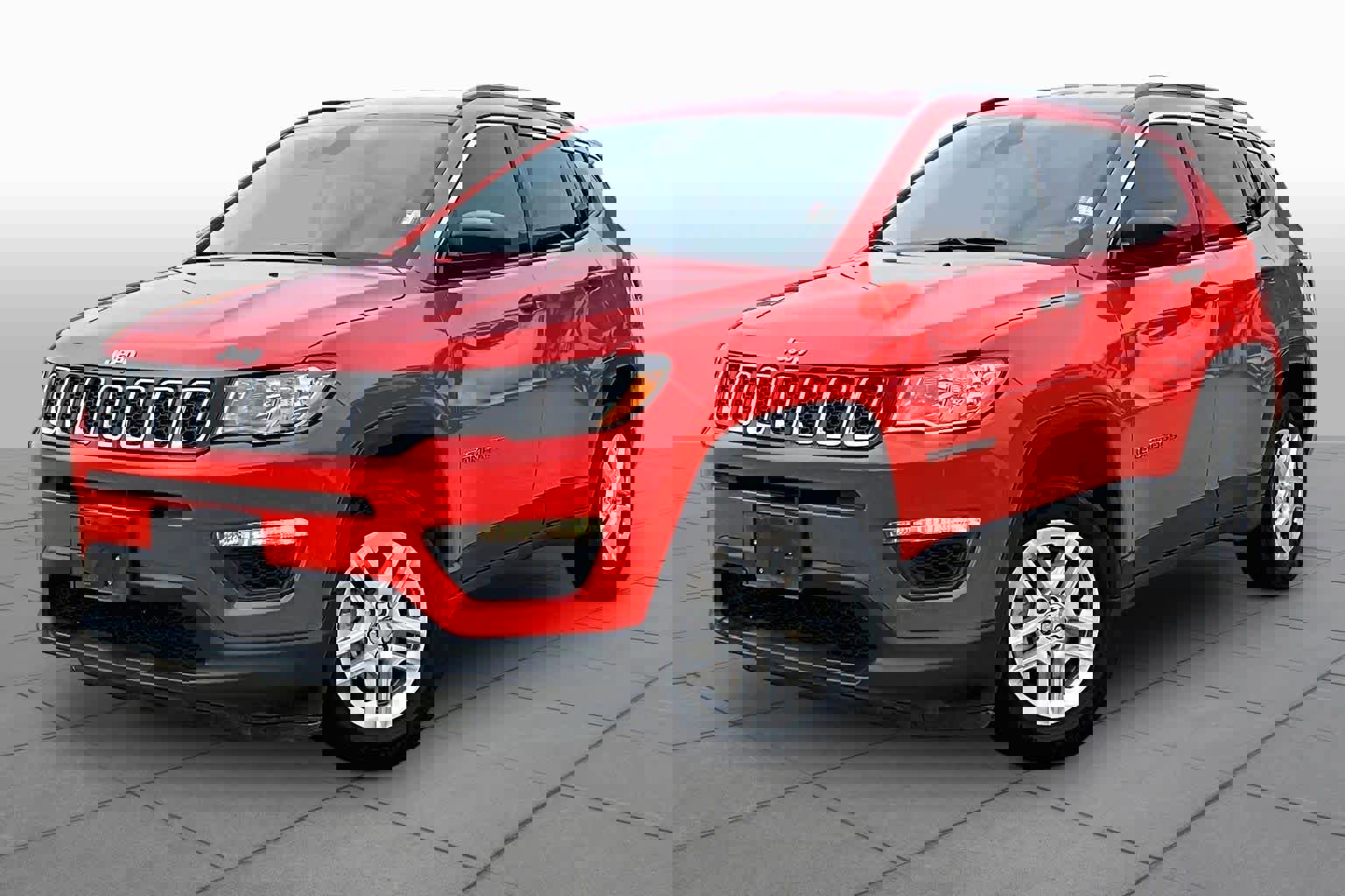 Used 2021 Jeep Compass Sport image 3