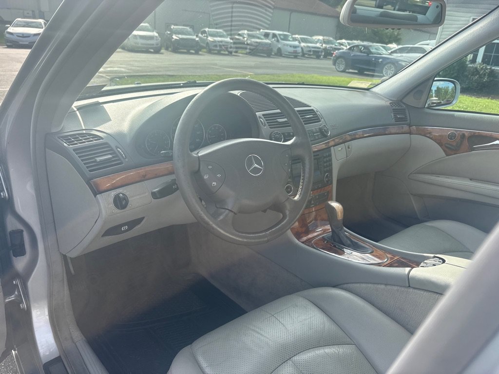Used 2003 Mercedes-Benz E 320 Sedan image 13