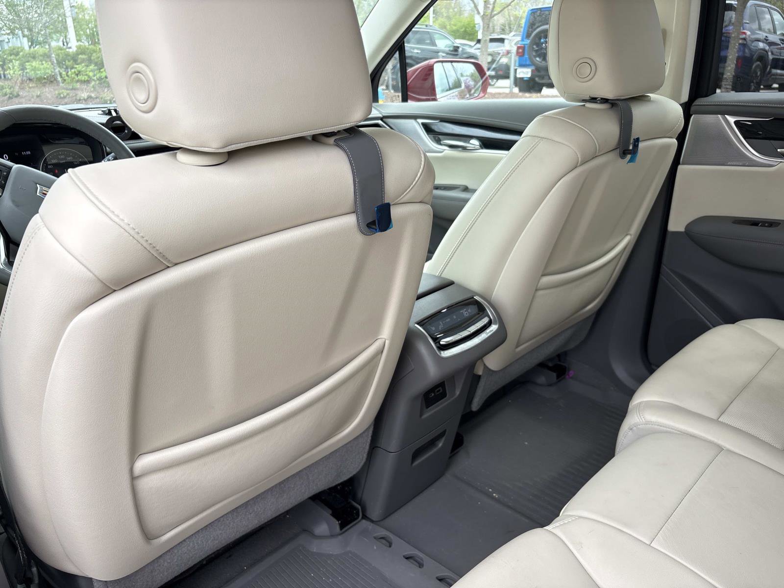 Used 2020 Cadillac XT6 Premium Luxury image 26