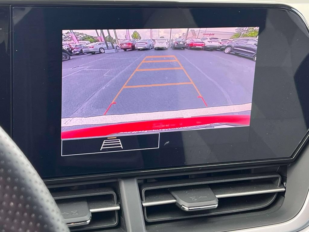 Used 2024 Chevrolet Trax RS w/ Driver Confidence Package FWD image 32