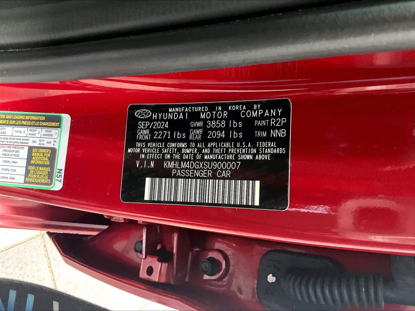 Certified 2025 Hyundai Elantra Sport image 53