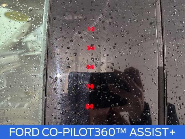 Used 2024 Ford Expedition Limited image 19