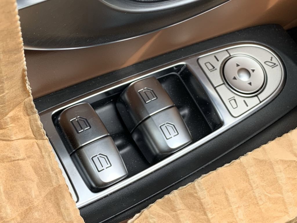 Used 2022 Mercedes-Benz AMG GT 43 image 22