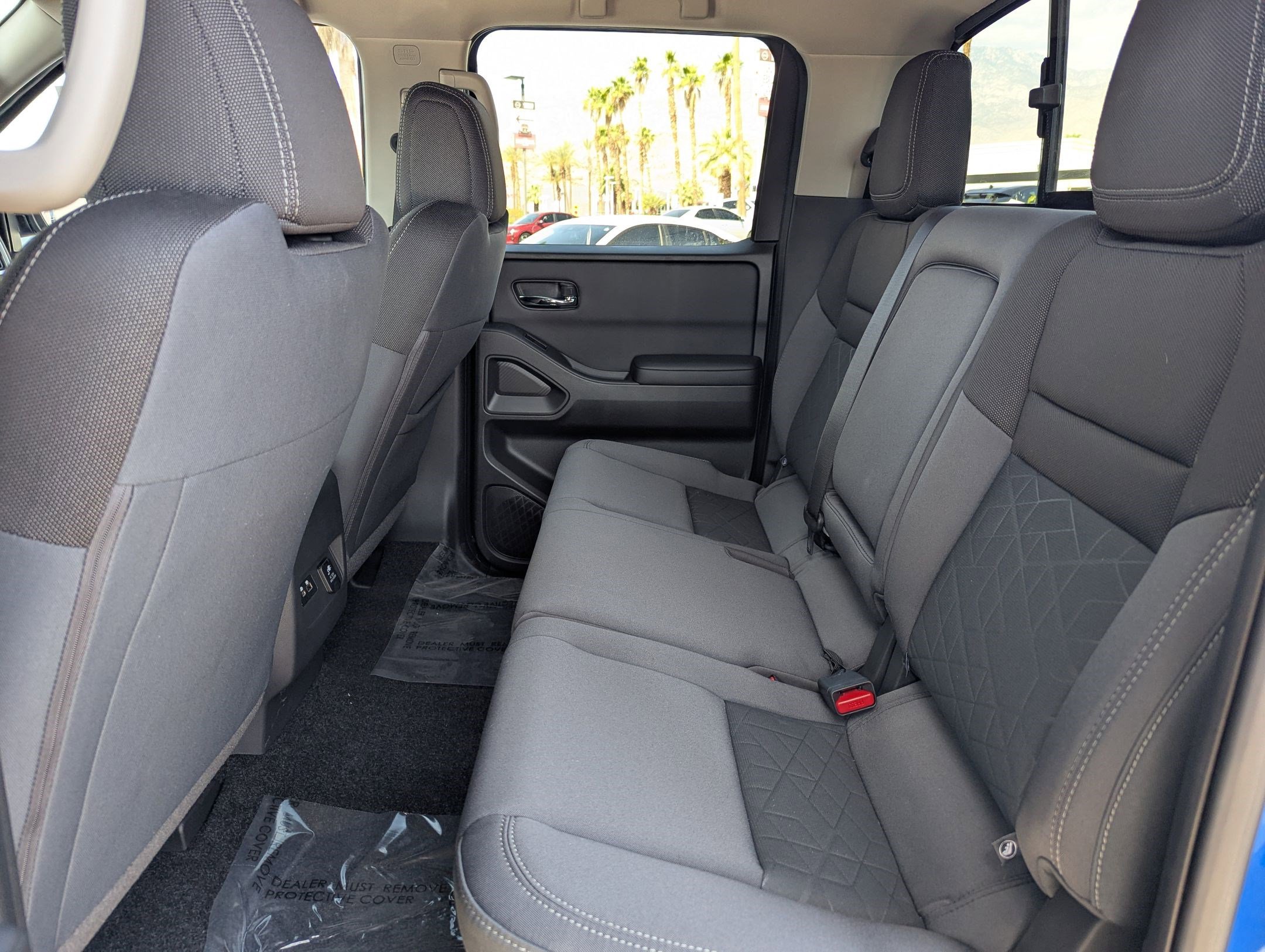 New 2025 Nissan Frontier SV w/ SV Convenience Package image 12