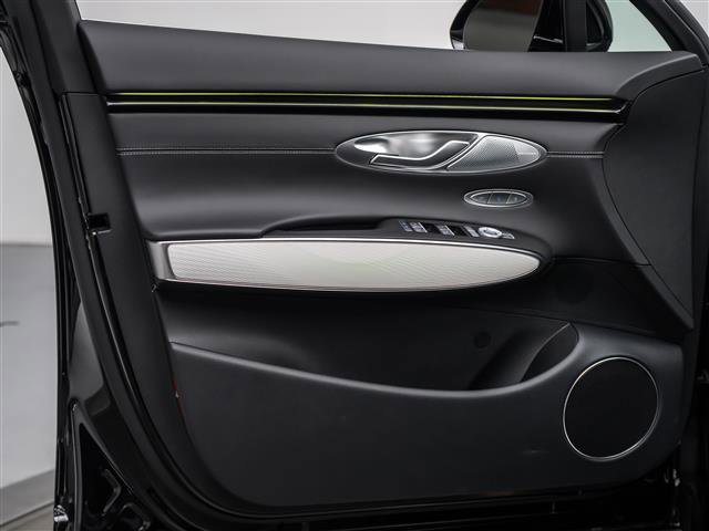 New 2026 Genesis GV70 2.5T Advanced image 28
