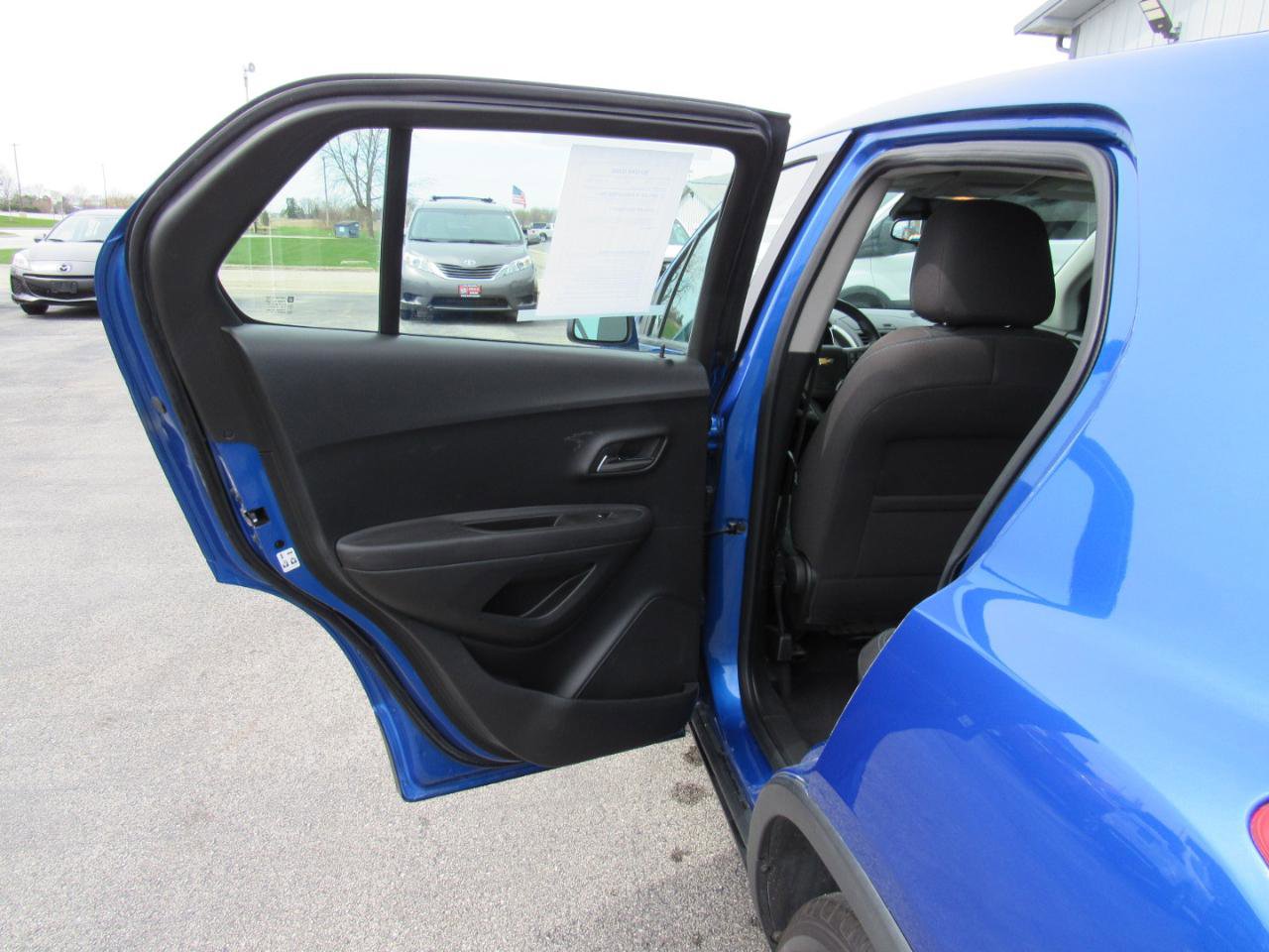 Used 2015 Chevrolet Trax LS FWD image 33