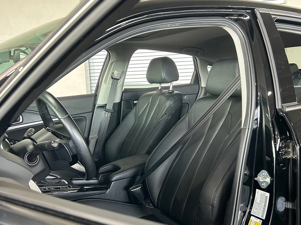 Used 2025 Acura Integra FWD image 15