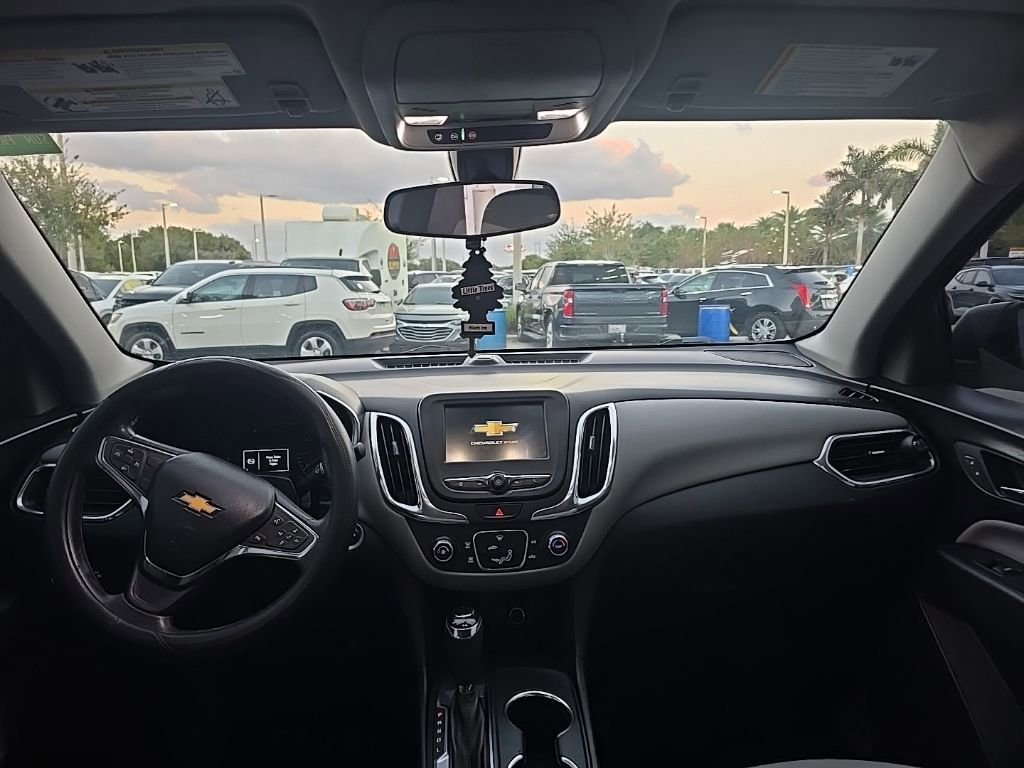 Used 2018 Chevrolet Equinox LS image 7
