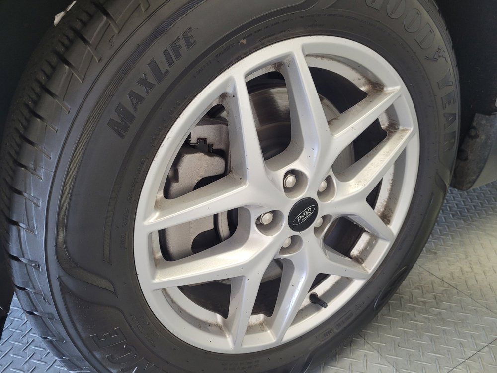 Used 2023 Ford Edge SEL image 31