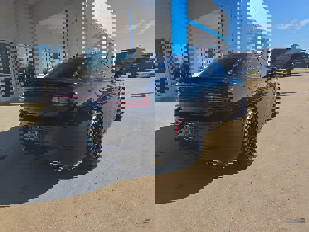 Used 2023 Dodge Charger SXT w/ Blacktop Package image 8