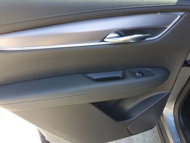 Certified 2024 Cadillac XT6 Luxury image 14