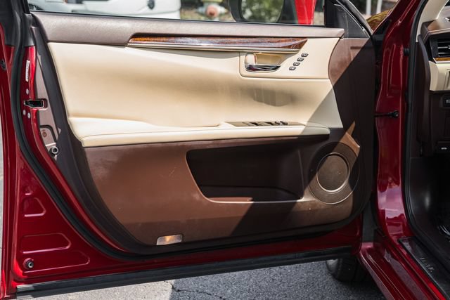Used 2017 Lexus ES 350 FWD image 38