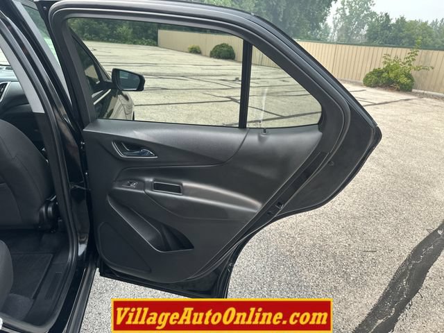Used 2022 Chevrolet Equinox LT w/ Driver Convenience Package AWD/4WD image 38