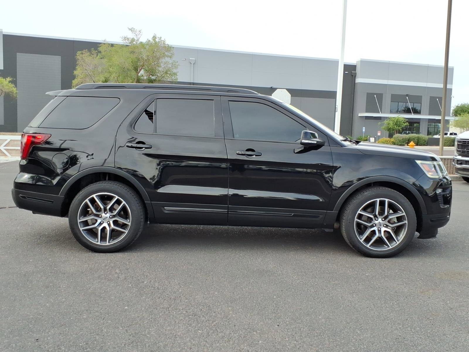 Used 2018 Ford Explorer Sport w/ Equipment Group 401A image 6