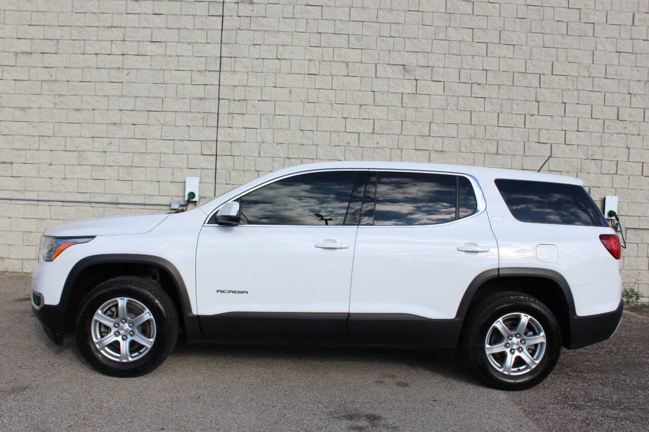 Used 2018 GMC Acadia SLE image 2
