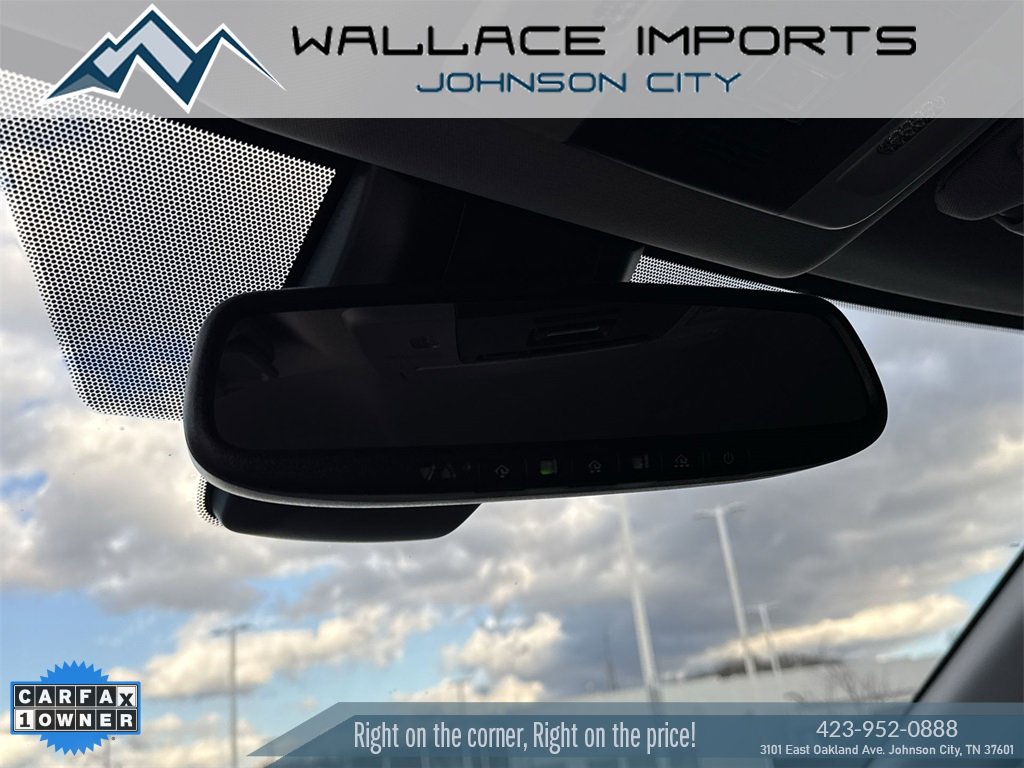 Used 2022 Toyota Camry XSE image 7