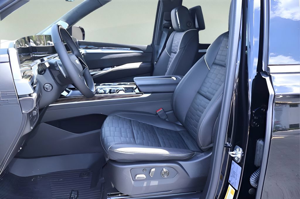 New 2026 Cadillac Escalade ESV Platinum Luxury w/ LPO, Floor Liner Package RWD image 11