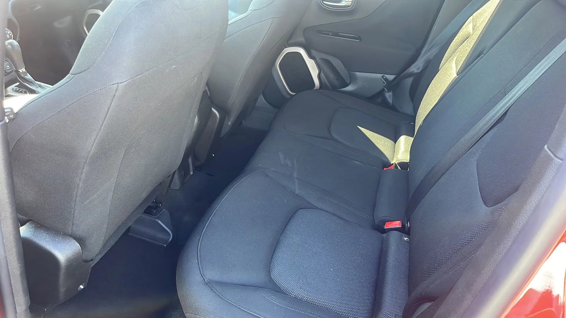 Used 2017 Jeep Renegade Sport w/ Power & Air Group image 15