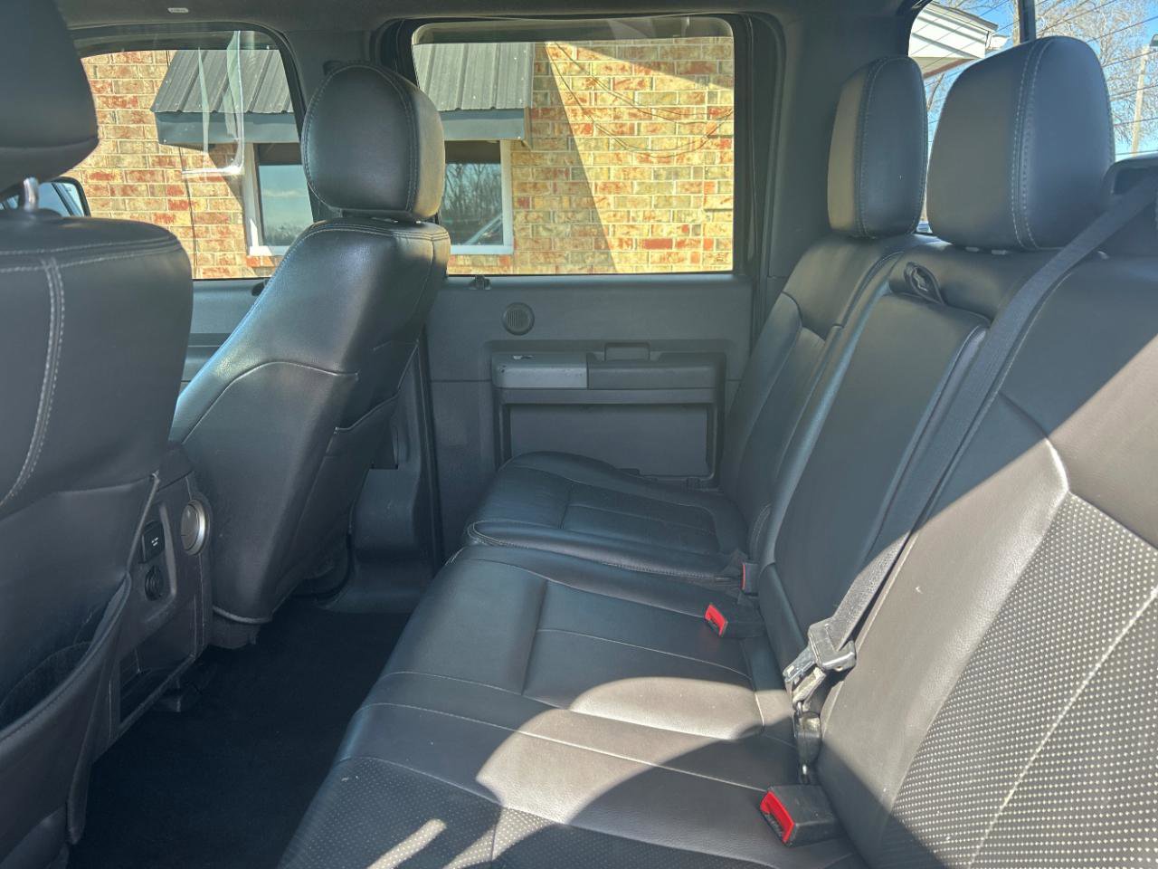 Used 2012 Ford F250 Lariat w/ Lariat Interior Pkg image 21