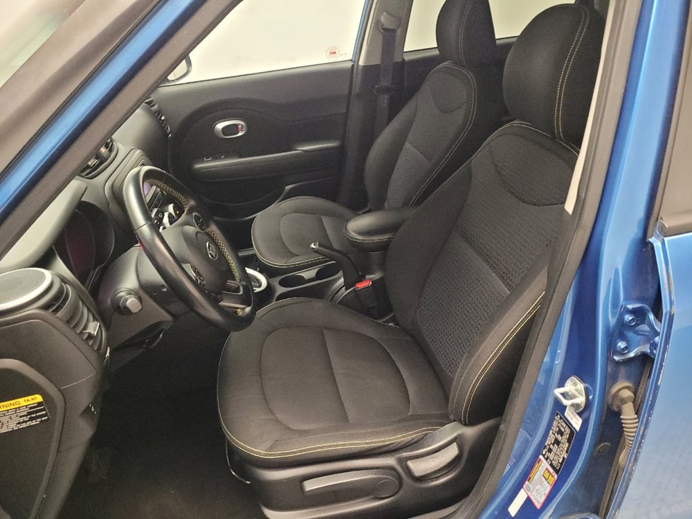 Used 2016 Kia Soul + w/ Designer's Package image 17