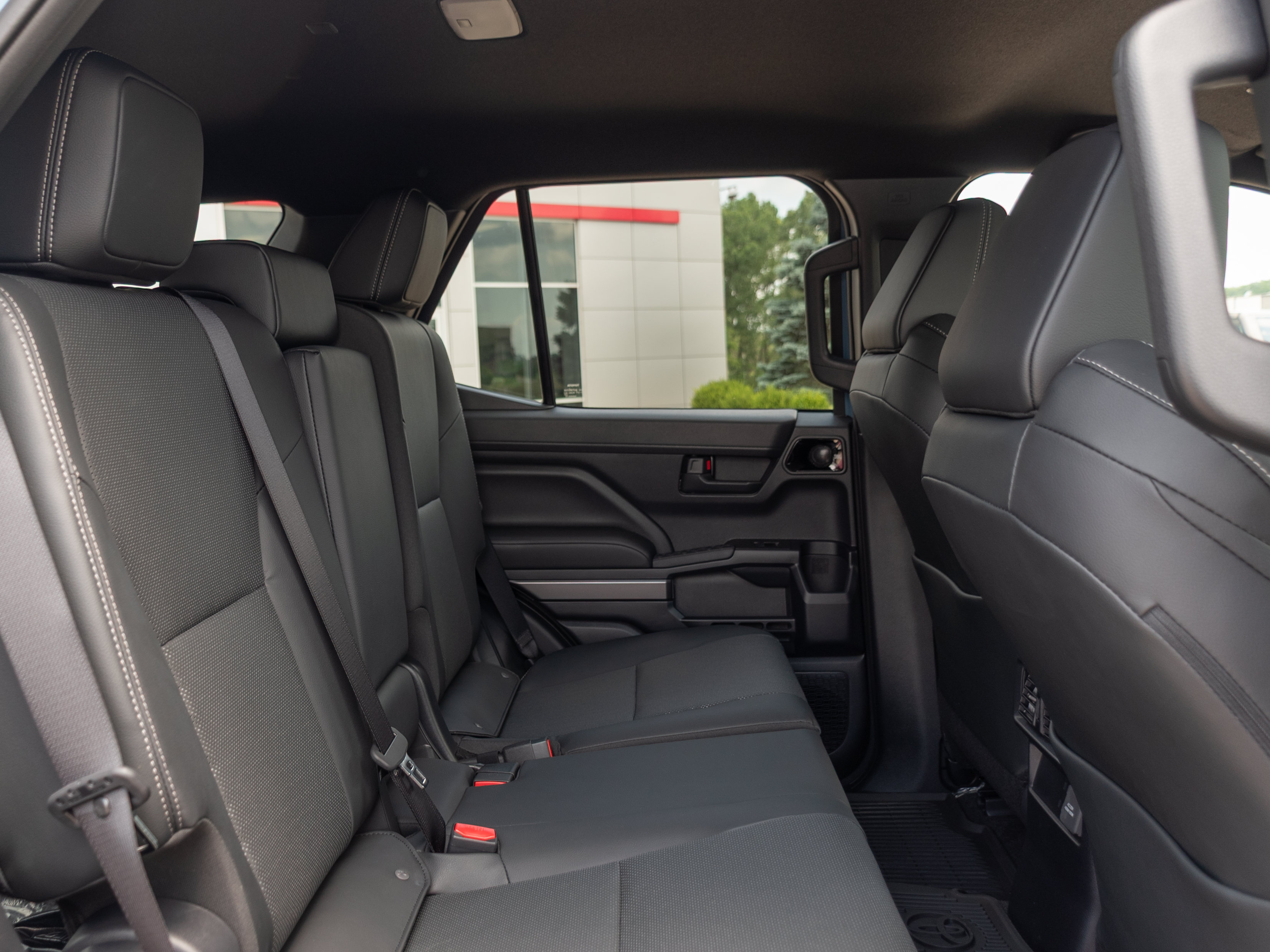 New 2026 Toyota 4Runner TRD Off-Road Premium AWD/4WD image 23