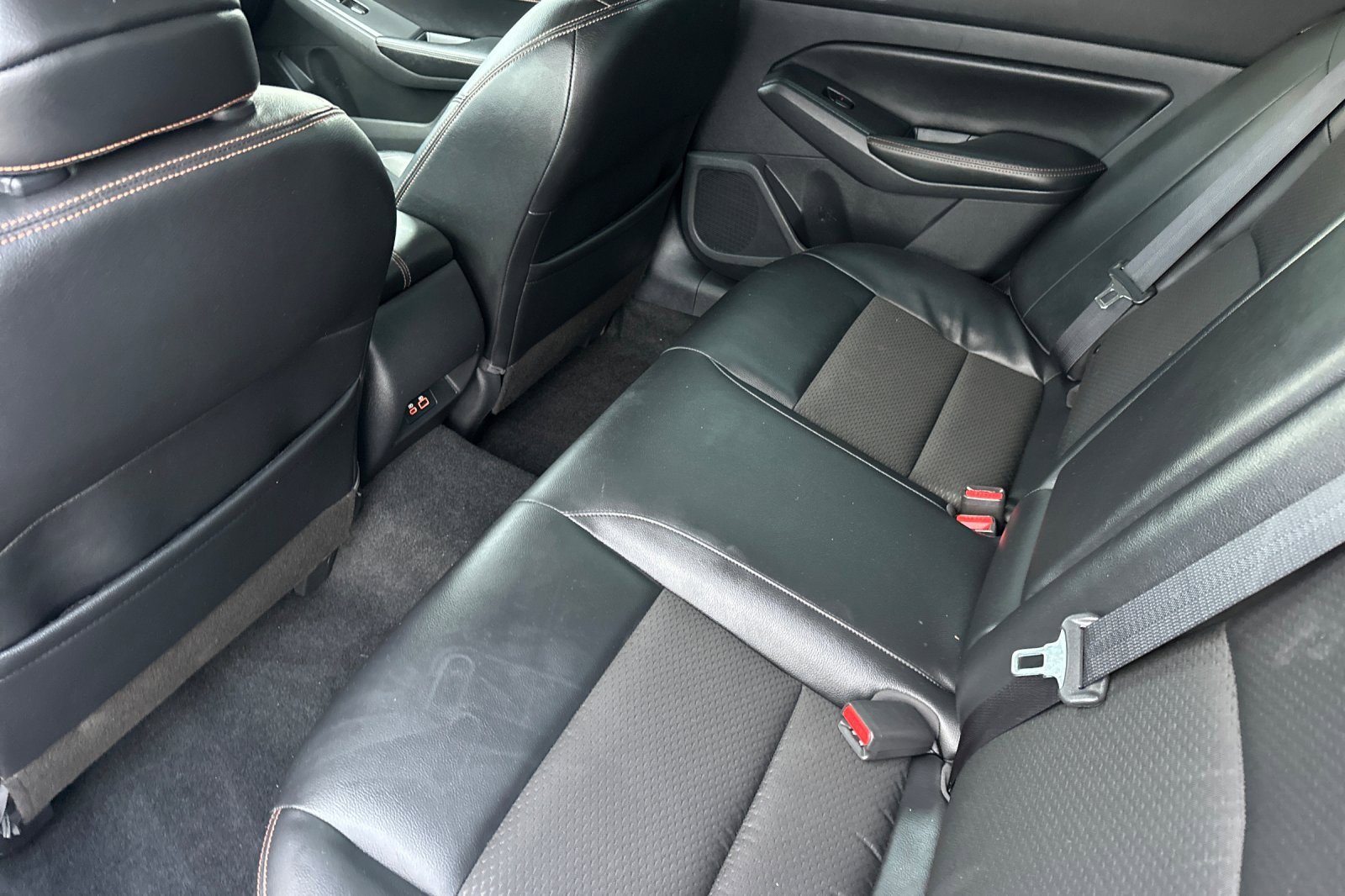 Used 2019 Nissan Altima 2.5 SR image 12