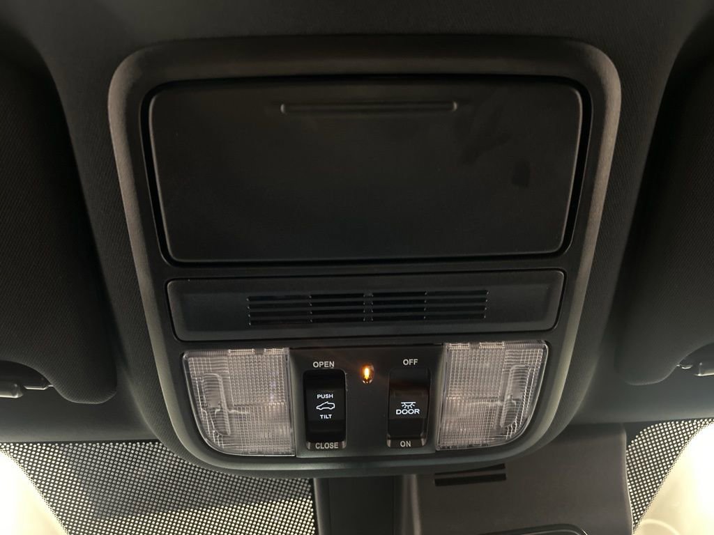 Used 2024 Honda Passport TrailSport image 26