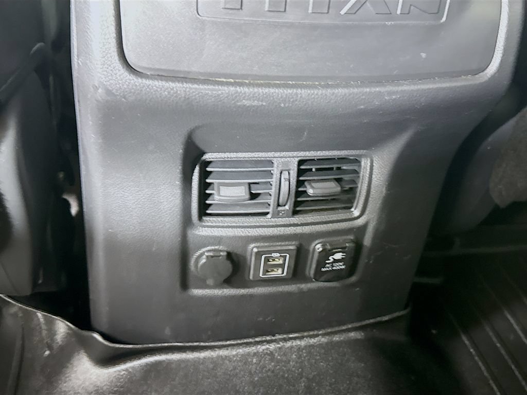 Certified 2021 Nissan Titan SV w/ SV Convenience Package AWD/4WD image 29