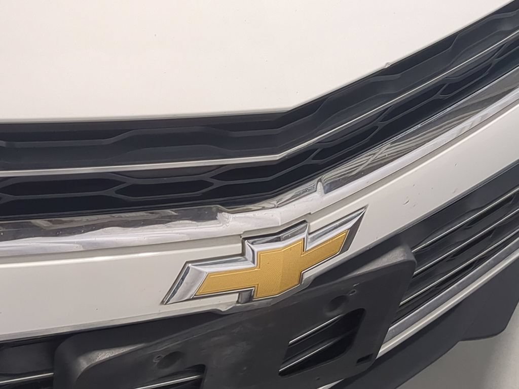 Used 2017 Chevrolet Malibu LT w/ Leather Package FWD image 15