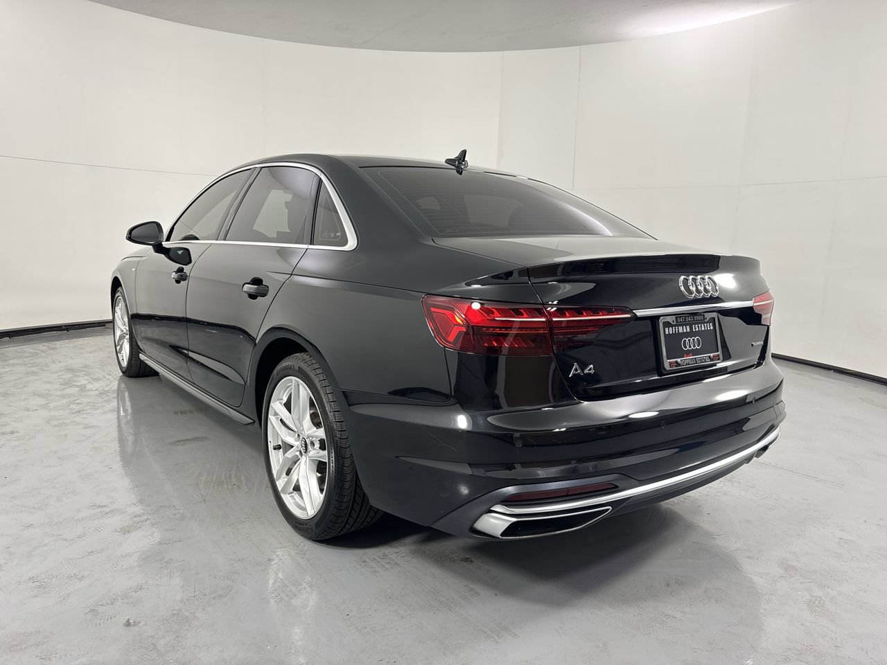 Used 2021 Audi A4 2.0T Premium w/ Convenience Package AWD/4WD image 6