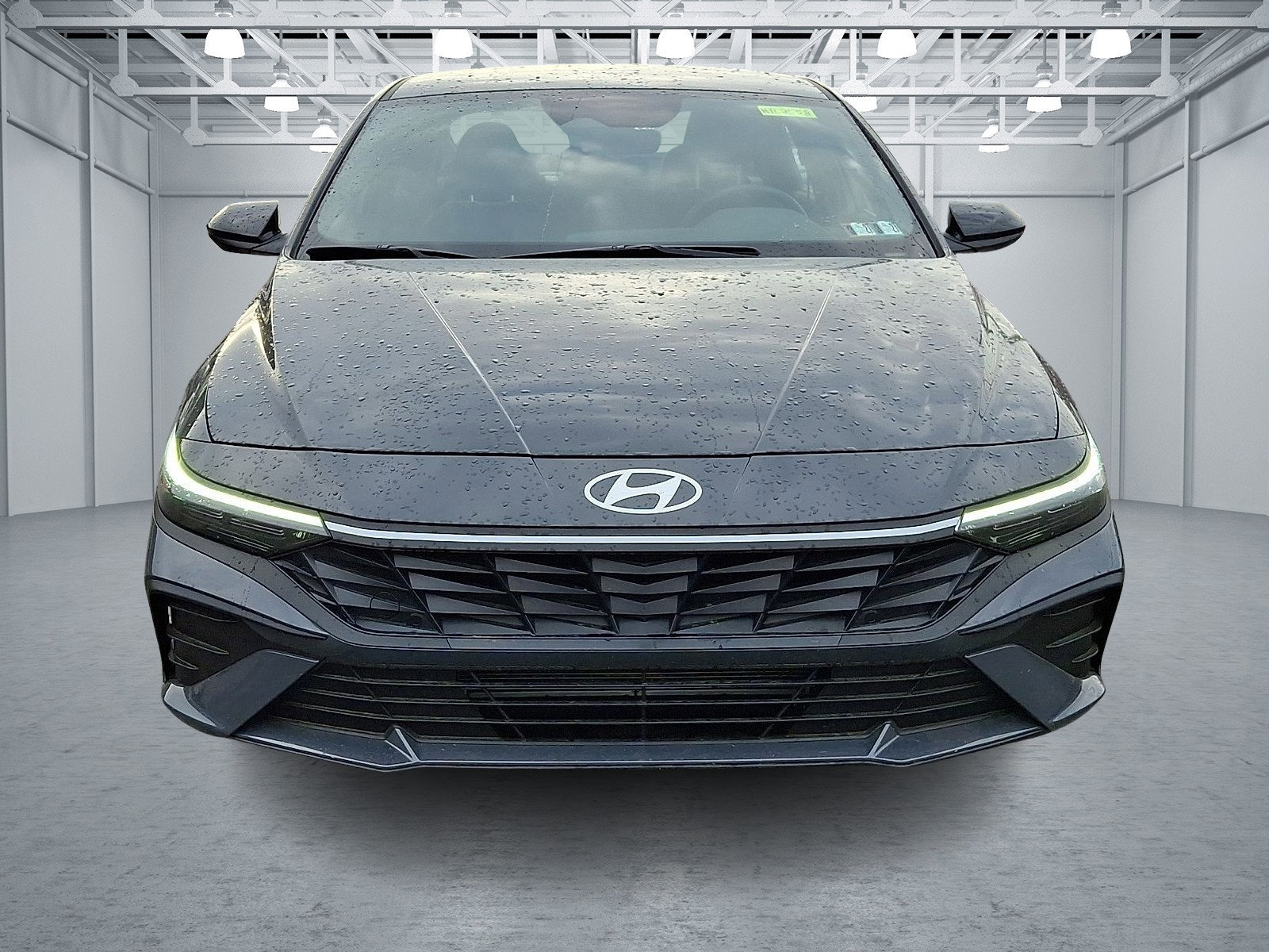 Certified 2025 Hyundai Elantra Sport FWD image 2