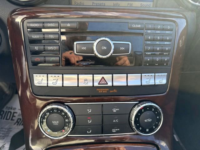 Used 2012 Mercedes-Benz SLK 350 image 24