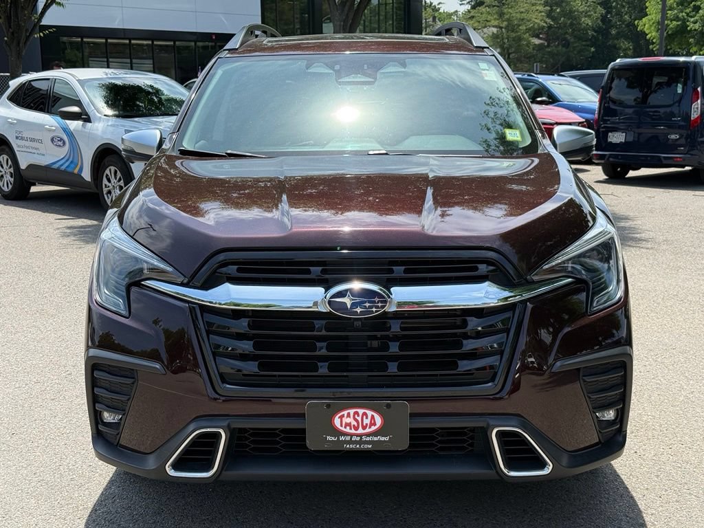 Used 2023 Subaru Ascent Touring AWD/4WD image 3