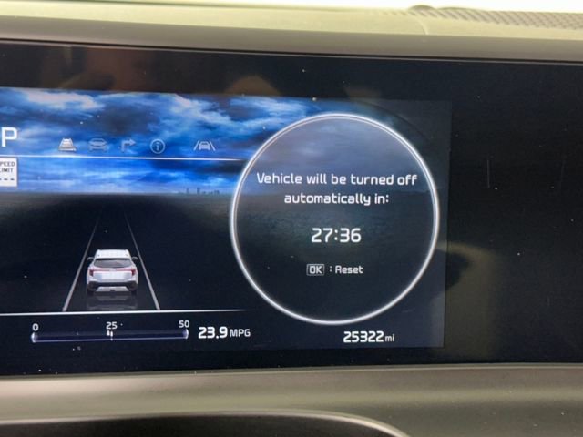 Used 2024 Kia Seltos SX w/ SX Sunroof Package image 18