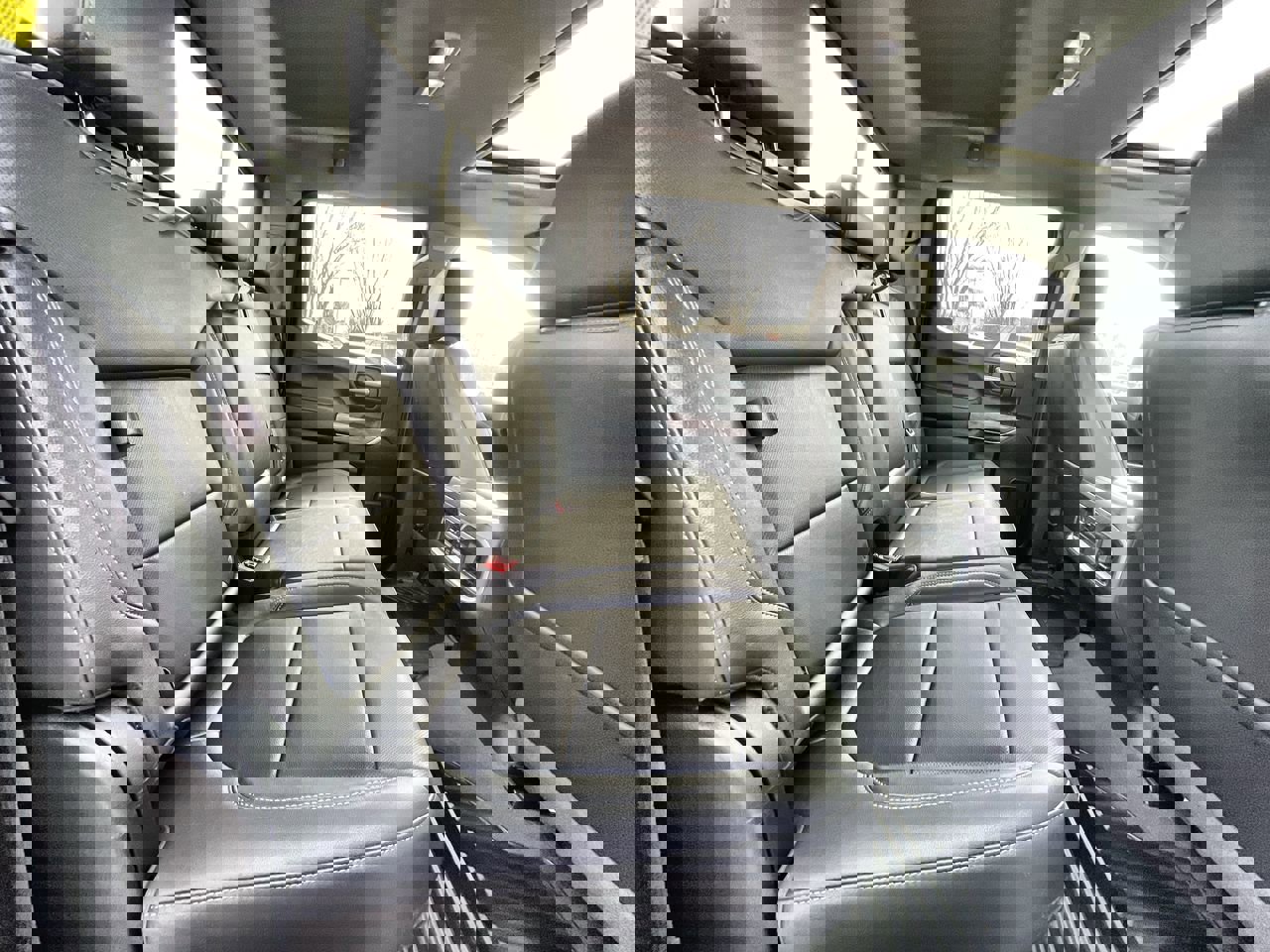 Used 2021 Chevrolet Silverado 1500 LTZ w/ Technology Package image 28