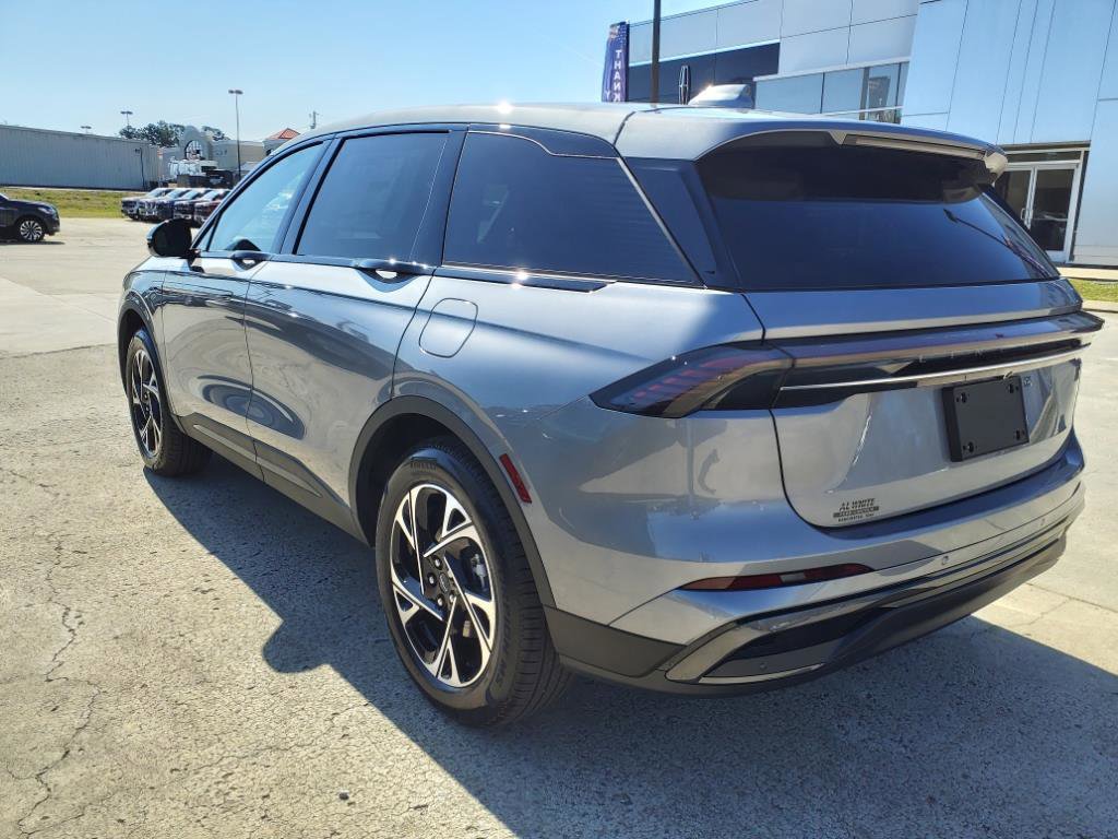 New 2025 Lincoln Nautilus Premier w/ Jet Appearance Package image 3