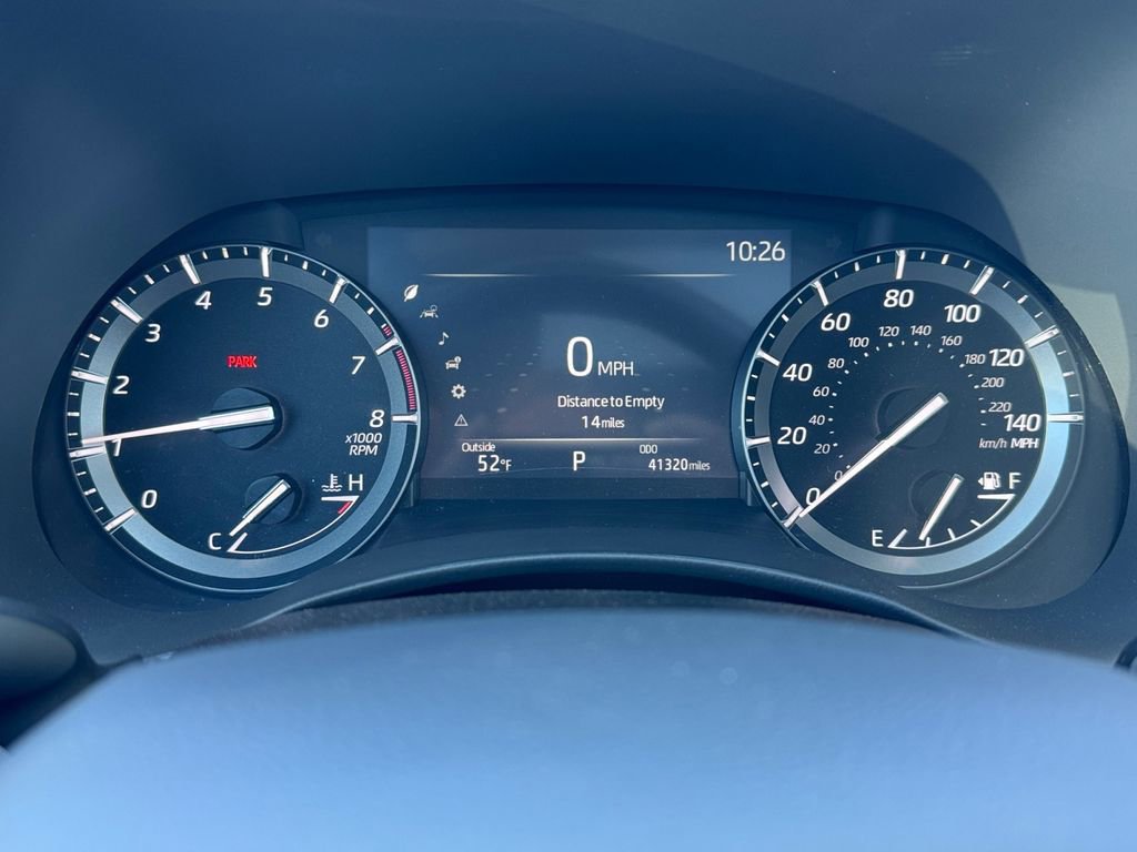 Used 2021 Toyota Highlander XLE AWD/4WD image 14