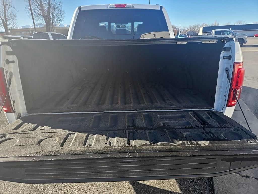 Used 2015 Ford F150 Lariat image 28