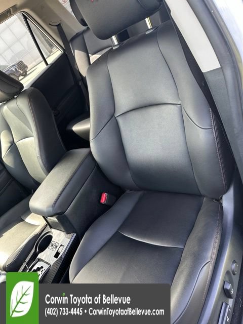 Used 2024 Toyota 4Runner TRD Off-Road Premium w/ Moonroof Package AWD/4WD image 18