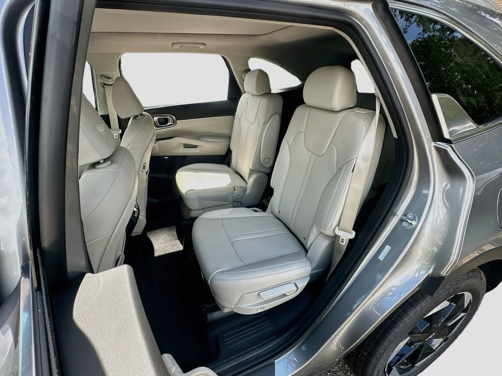 New 2026 Kia Sorento EX w/ EX Premium Package FWD image 26