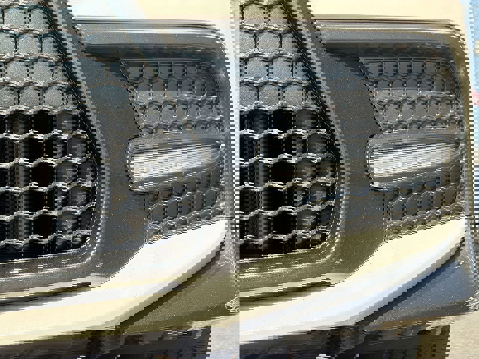 Used 2020 Toyota Corolla XSE image 11