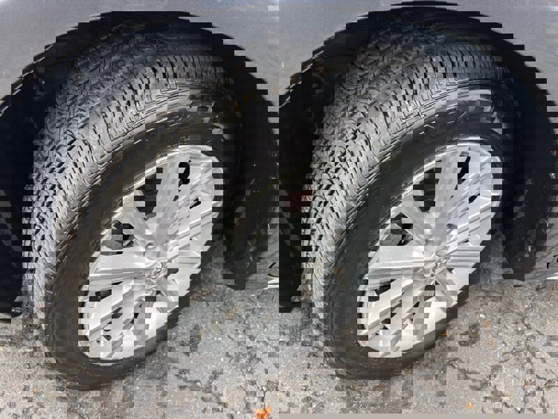 Used 2012 Toyota Camry XLE image 20